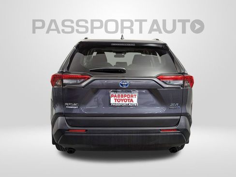 Certified 2024 Toyota RAV4 XLE w/ Convenience Package image 7