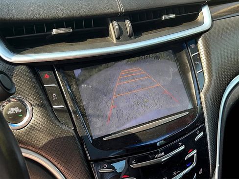 Used 2015 Cadillac XTS Luxury image 20