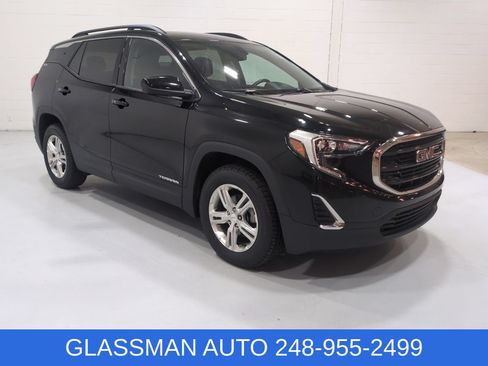 Used 2018 GMC Terrain SLE w/ Driver Convenience Package AWD/4WD image 1