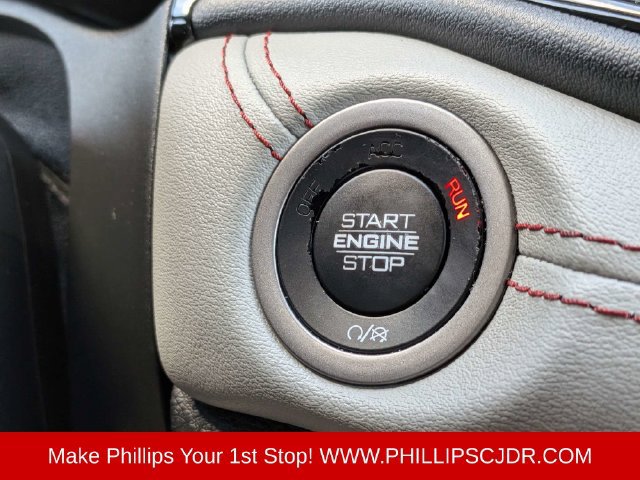 Certified 2023 Dodge Durango Citadel RWD image 29