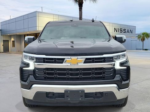 Used 2025 Chevrolet Silverado 1500 LT w/ Texas Edition Plus RWD image 10