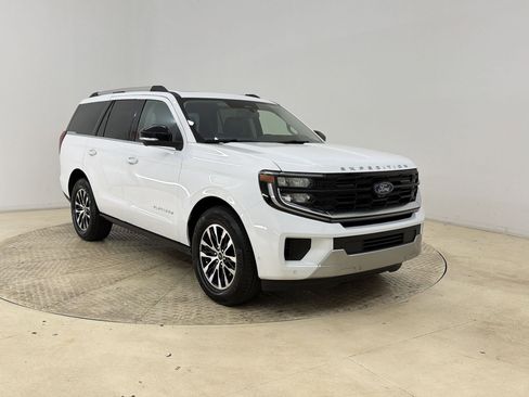 Certified 2025 Ford Expedition Platinum AWD/4WD image 7