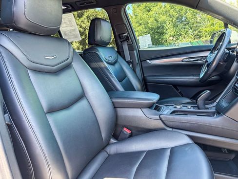 Certified 2024 Cadillac XT6 Luxury w/ LPO, Floor Liner Package FWD image 30