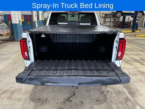 Used 2020 GMC Sierra 1500 AT4 w/ AT4 Premium Package AWD/4WD image 12