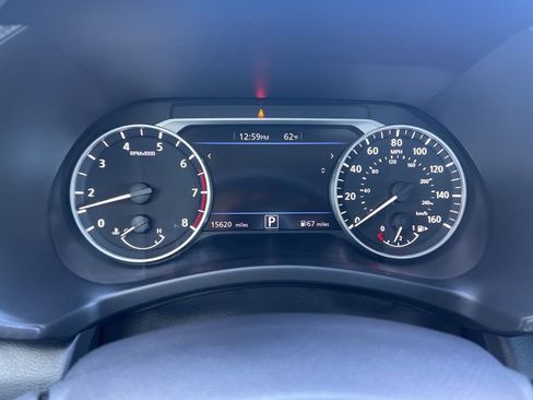 Used 2023 Nissan Sentra SV w/ Trunk Package image 23