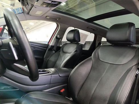 Used 2023 Hyundai Santa Fe Limited image 13