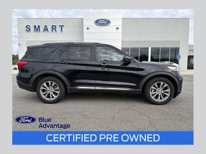 Used 2023 Ford Explorer Limited w/ Limited Technology Package