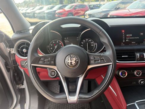 Used 2019 Alfa Romeo Stelvio w/ Nero Edizione RWD image 14