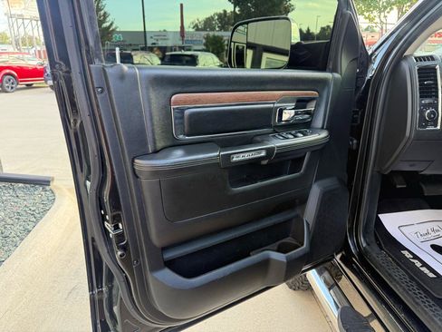 Used 2018 RAM 2500 Laramie AWD/4WD image 12