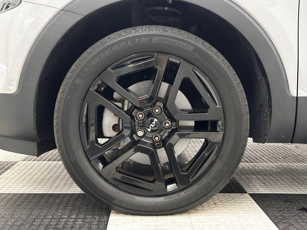 Used 2024 Kia Telluride EX X-Line AWD/4WD image 8