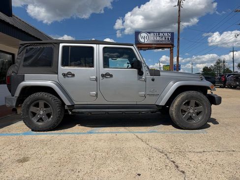 Used 2015 Jeep Wrangler Unlimited Sport image 4