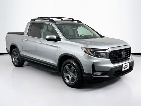 Used 2023 Honda Ridgeline RTL-E image 2