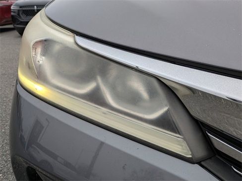 Used 2016 Honda Accord Sport image 10