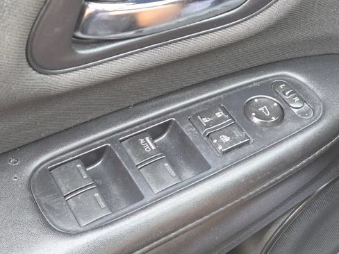 Used 2019 Honda HR-V Sport image 22