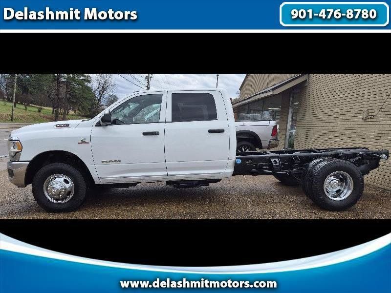 Used 2022 RAM 3500 Tradesman w/ Chrome Appearance Group AWD/4WD image 1