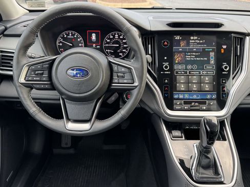 New 2025 Subaru Outback Limited image 10