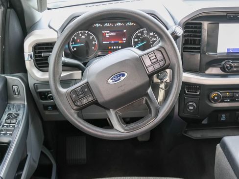 Used 2023 Ford F150 XLT RWD image 4