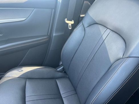 Certified 2025 MAZDA CX-90 Plug-In Hybrid w/Premium Sport image 32