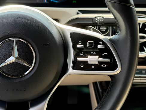 Used 2019 Mercedes-Benz A 220 image 13