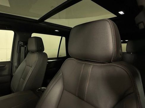 Used 2025 Chevrolet Tahoe RST w/ Comfort Package AWD/4WD image 18
