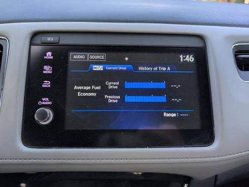 Used 2019 Honda HR-V EX image 18