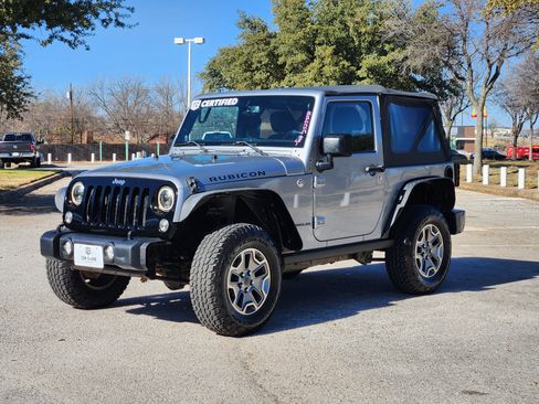 Used 2014 Jeep Wrangler Rubicon w/ Power Convenience Group image 3