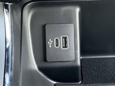 New 2026 Ford F150 XLT w/ XLT Chrome Appearance Package image 34