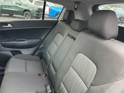 Used 2020 Kia Sportage LX AWD/4WD image 11