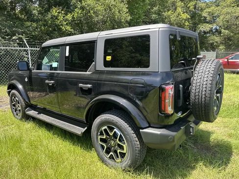 New 2026 Ford Bronco Outer Banks AWD/4WD image 7