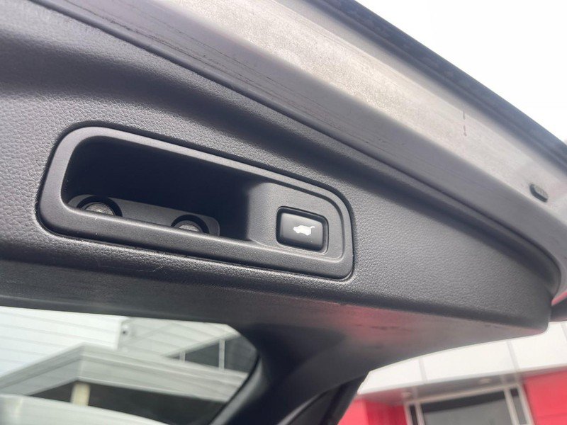 Used 2018 Honda Pilot Touring image 20