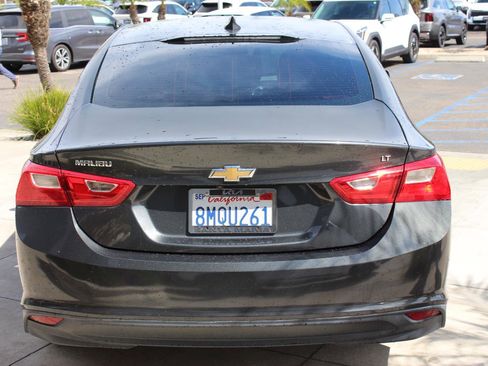 Used 2018 Chevrolet Malibu LT image 8