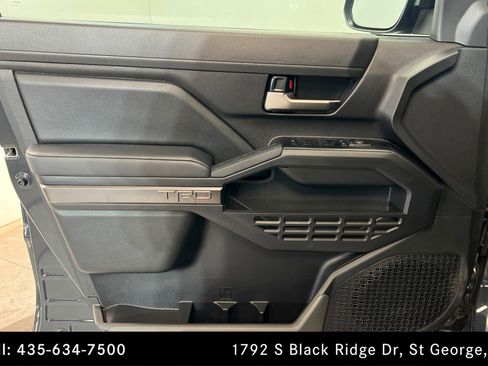 Used 2025 Toyota Tacoma TRD Off-Road w/ TRD Off Road Premium Package AWD/4WD image 14