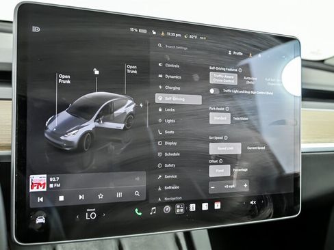 Used 2022 Tesla Model Y Performance AWD/4WD image 28