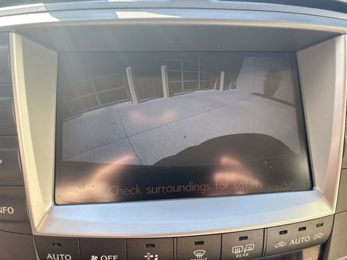 Used 2006 Lexus IS 350 RWD image 25