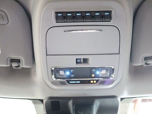 Used 2024 Ford F350 Lariat w/ Lariat Ultimate Package AWD/4WD image 78