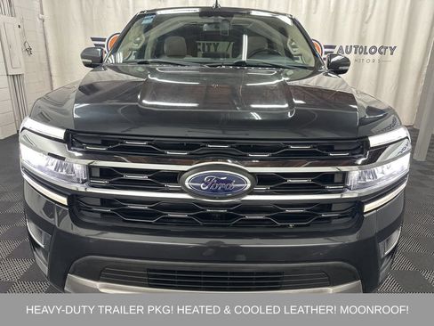 Used 2023 Ford Expedition Max Limited AWD/4WD image 4
