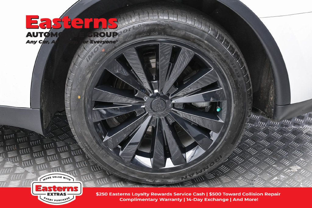 Used 2023 Tesla Model Y Long Range AWD/4WD image 9
