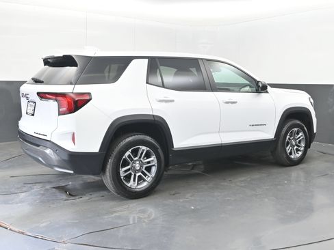 Used 2026 GMC Terrain Elevation FWD image 9