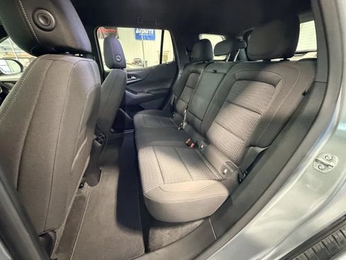Used 2026 Chevrolet Equinox LT AWD/4WD image 15