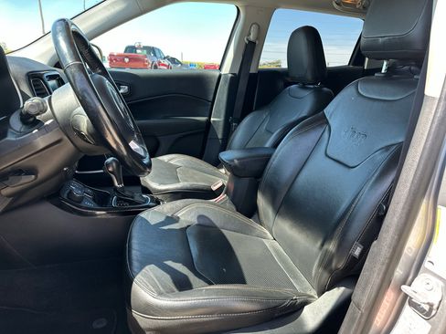 Used 2019 Jeep Compass Limited w/ Safety & Security Group image 11