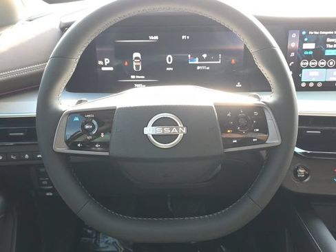 Used 2025 Nissan Murano Platinum w/ Cargo Package AWD/4WD image 13