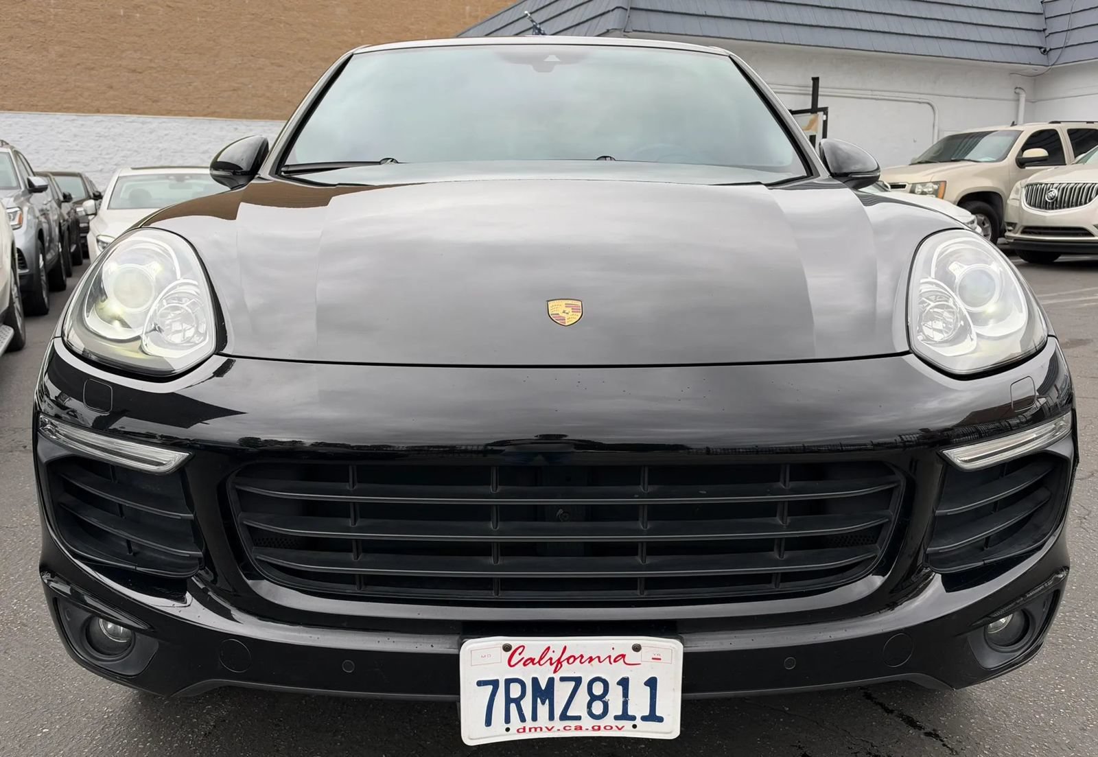 Used 2017 Porsche Cayenne AWD/4WD image 4