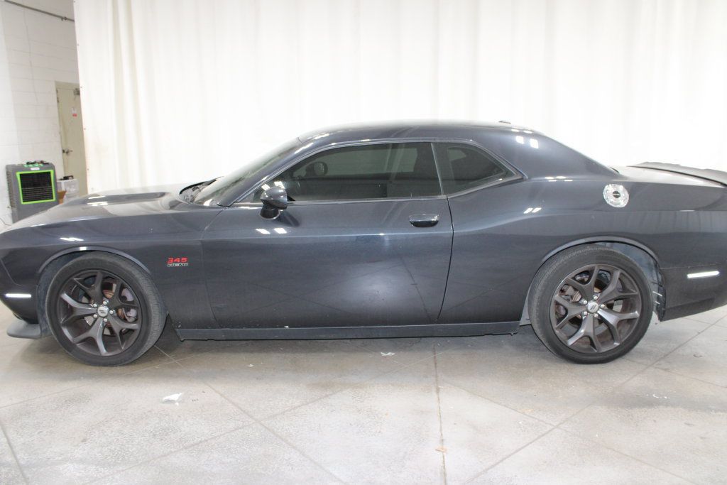 Used 2019 Dodge Challenger R/T RWD image 6