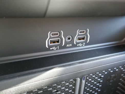 New 2026 RAM 2500 Laramie w/ Night Edition AWD/4WD image 27