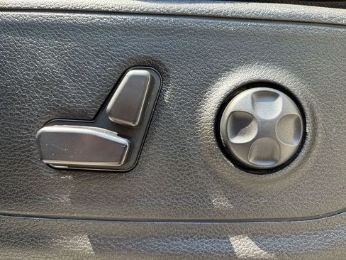 Used 2019 RAM 1500 Rebel w/ Rebel Level 2 Equipment Group AWD/4WD image 16