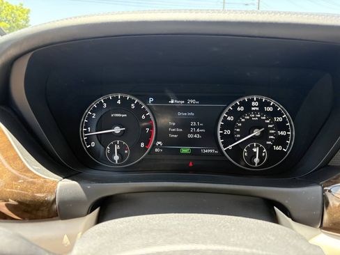 Used 2017 Genesis G90 3.3T Premium RWD image 21