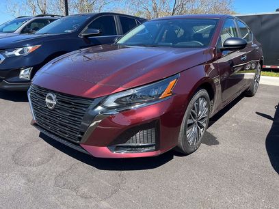 Used 2025 Nissan Altima 2.5 SV