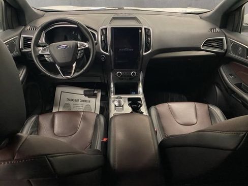 Used 2021 Ford Edge Titanium w/ Equipment Group 301A AWD/4WD image 34