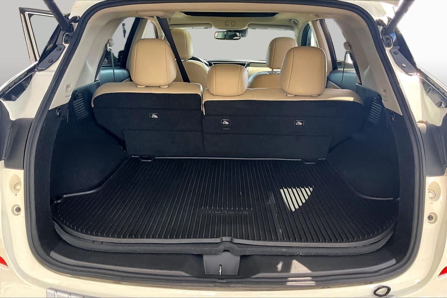 Used 2020 Nissan Murano SL w/ Moonroof Package FWD image 35
