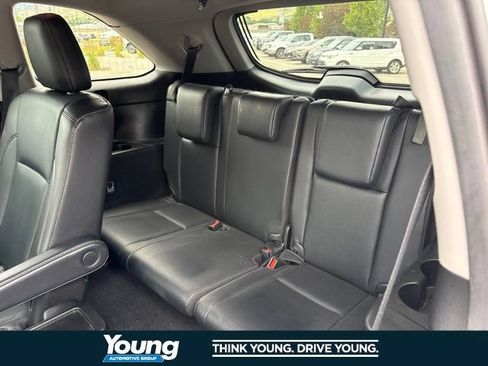 Used 2019 Toyota Highlander XLE AWD/4WD image 20